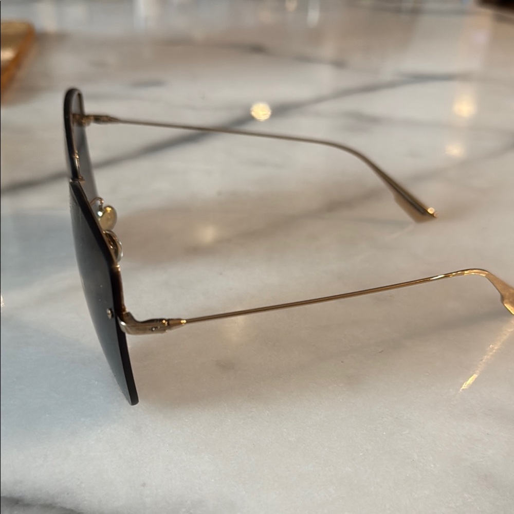 Elegant Gold and Black Sunglasses,Dior!.New with tags! - Picture 2 of 4
